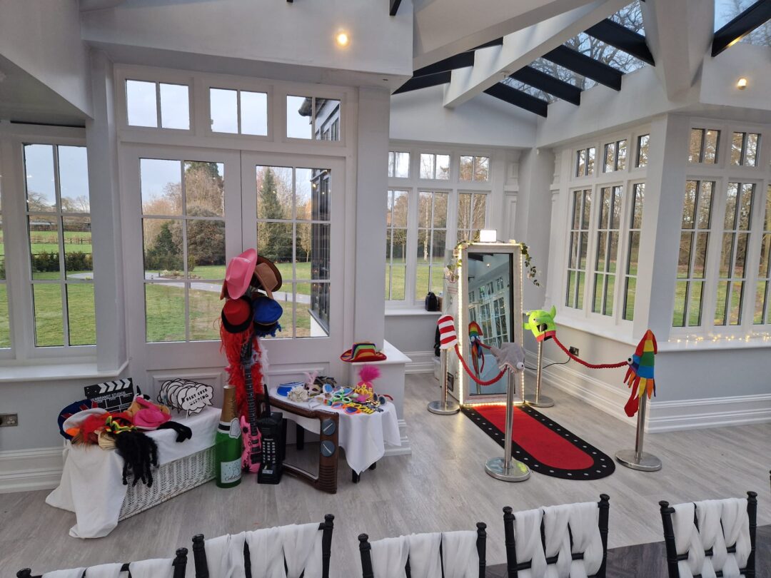 Magic Mirror Photo Booth Hire - Image 2